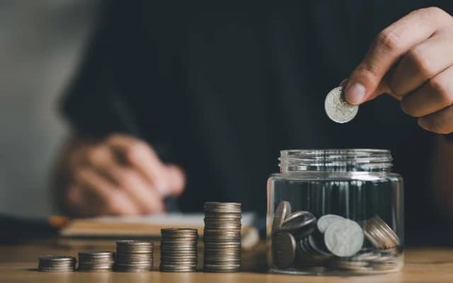 4 Rahasia Jitu Mengatur Pengeluaran Agar Gaji Tidak Langsung Habis!